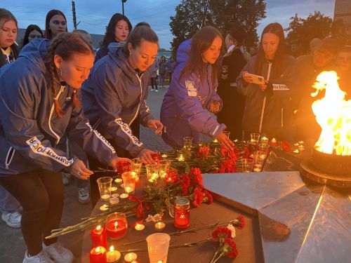 На площади Победы в Агрызе прошла акция «Свеча Памяти»