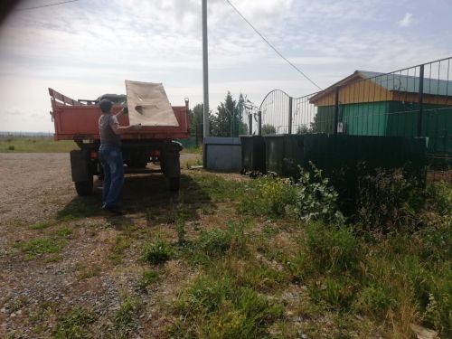 В Агрызе организовали субботники по очистке кладбищ