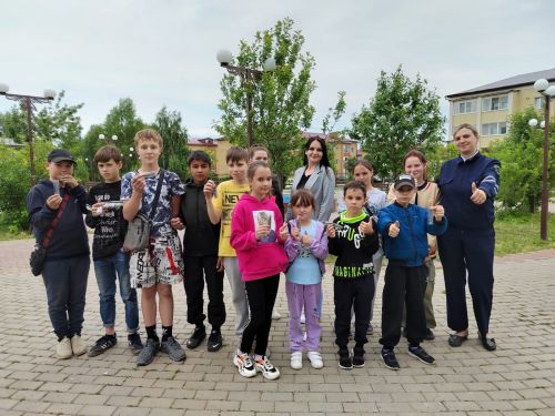 В парке «Яшьлек» прошла игра «У дорожных правил каникул нет»