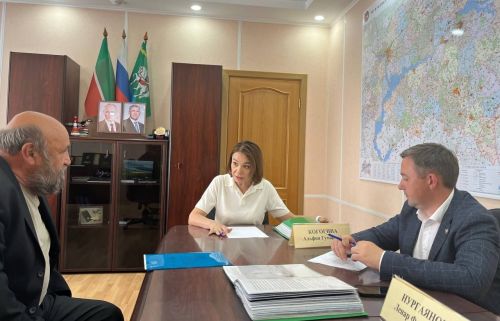Альфия Когогина посетила Агрызский район