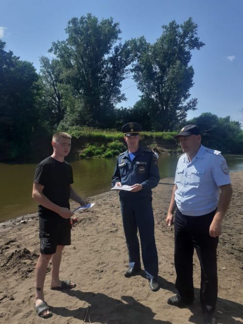 Агрызцам напомнили о безопасности на воде