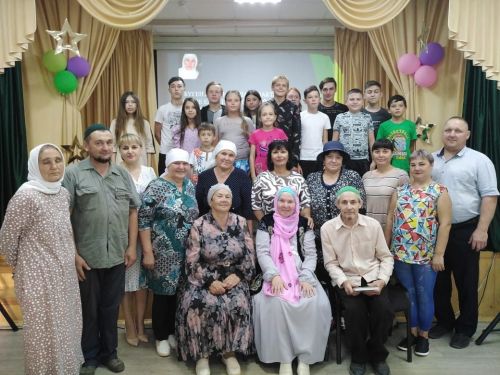 Шаршады авыл җирлегендә Фәүзия ханым Бәйрәмова белән очрашу узды