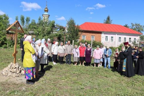 В День Республики в Агрызе заложен первый камень Православной школы