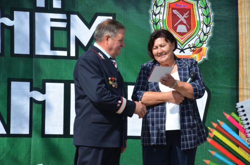 Три первых класса – всего 83 ученика – встретила нынче школа №2 красивым праздником