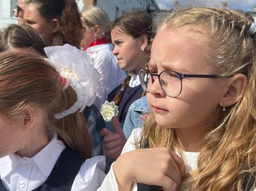 В Агрызе проходят торжественные линейки