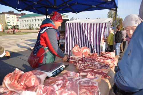 Әгерҗедә беренче көзге ярминкә гөрләде
