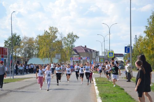 Агрызцы присоединились к Всероссийскому забегу «Кросс наций» (ФОТО)
