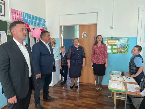 Ленар Нургаянов поздравил сына погибшего бойца СВО с днем рождения