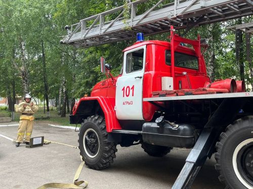 В Агрызе после пожара возбуждено уголовное дело о двойном убийстве