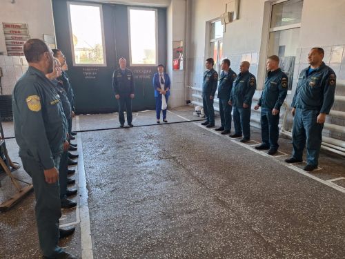 С коллективом пожарной части Агрыза обсудили ситуацию на дорогах района
