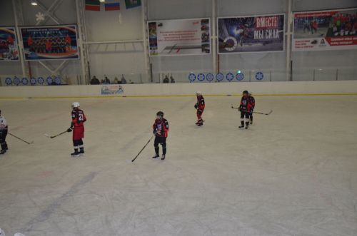 Агрызский «Спутник» сразится с хоккейной командой из Набережных Челнов