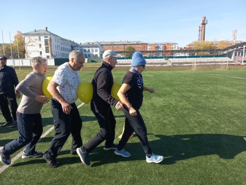 В Агрызе прошел спортивный праздник для людей пожилого возраста