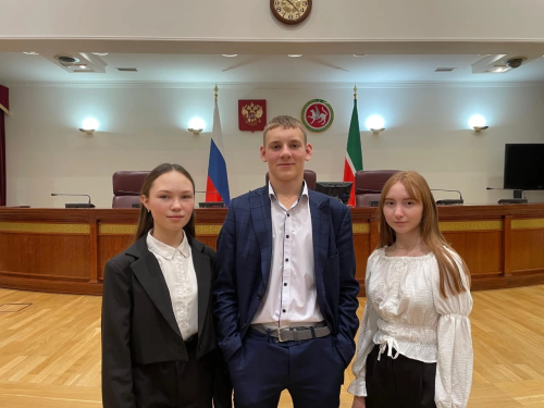 Учащиеся школ Агрызского района заняли призовые места в конкурсе на антикоррупционную тематику
