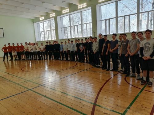 Студенты Агрыза соревновались в конкурсе «А ну-ка, парни!»