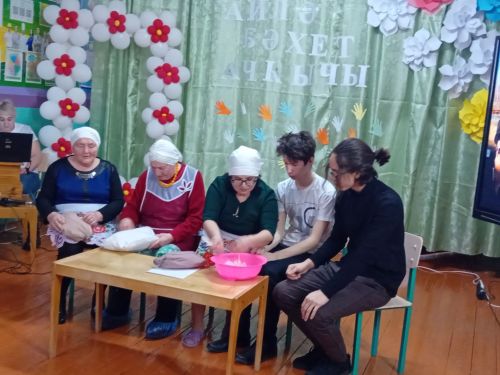 Кадыбаш мәктәбендә Гаилә елына старт бирелде