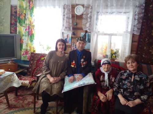 Ветеран тыла и труда из Нового Аккузина отметил 95-летний юбилей