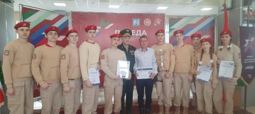 Яшь армиячеләр – беренче бишлектә