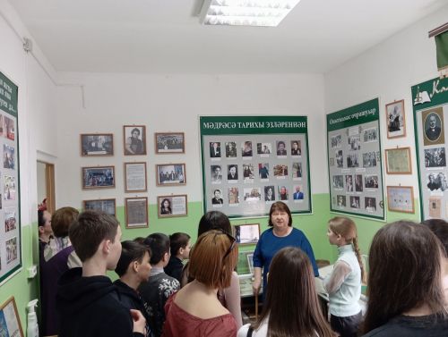Иж-Бубый мәктәп тарихы музеенда Кичкетаң һәм Тирсә мәктәпләре укучылары кунакта булдылар