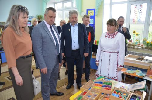 Кулегашская школа отметила 105-летний юбилей