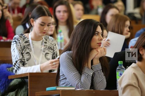 Военнослужащие по контракту и их дети будут зачислены в колледжи и техникумы без конкурса