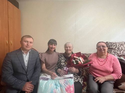 Елену Субаеву из Агрыза поздравили с 95-летним юбилеем