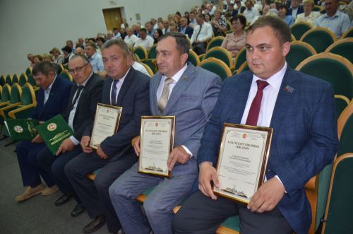 На зональном семинаре состоялось торжественное награждение с участием Марата Зяббарова