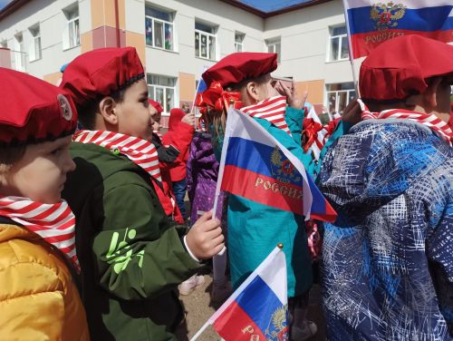 Сегодня в Агрызе пройдут мероприятия, приуроченные Дню Государственного флага РФ