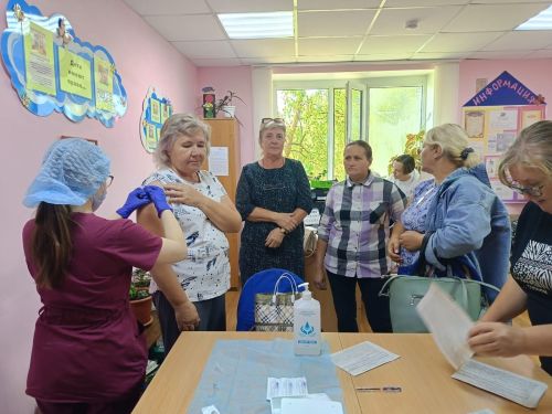 Вакцинация против гриппа в Агрызском районе продлится до 1 ноября