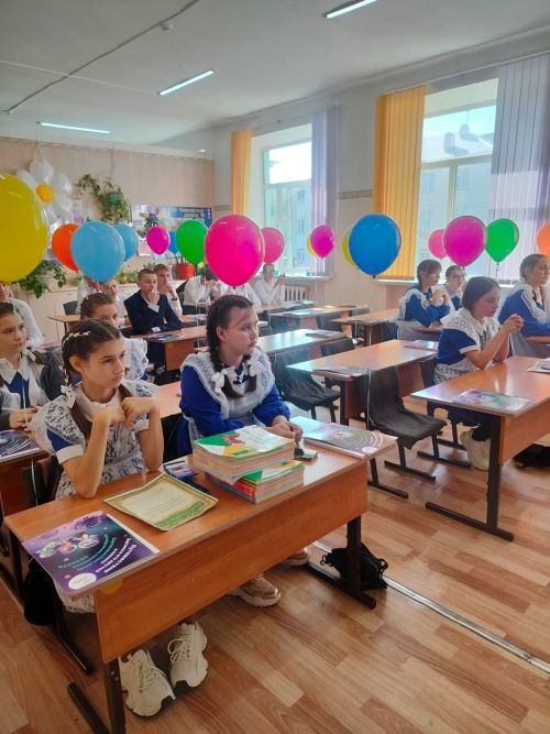 Перед началом учебного года учащиеся школы №4 повторили ПДД