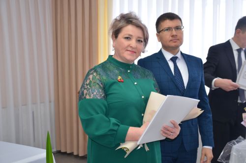Район кулланучылар җәмгыяте хезмәткәрләре бүләкләнде