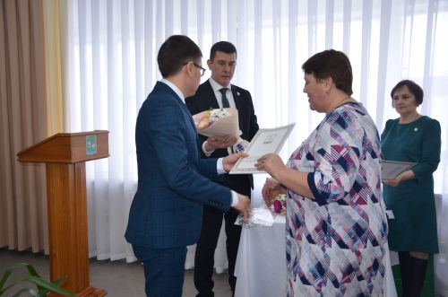 Район кулланучылар җәмгыяте хезмәткәрләре бүләкләнде