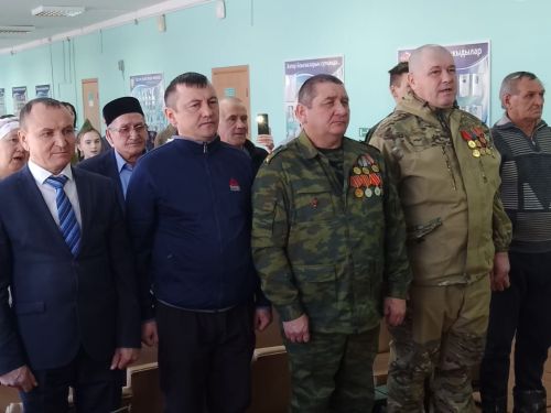 Девятерня мәктәбендә “Ватанны саклаучылар елы”н ачу тантанасы узды