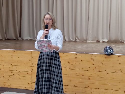 Сегодня в Агрызе проходит конкурс «Воспитать человека»
