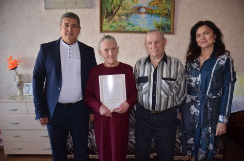 60 лет в согласии: агрызские супруги Одинцовы отметили бриллиантовую свадьбу