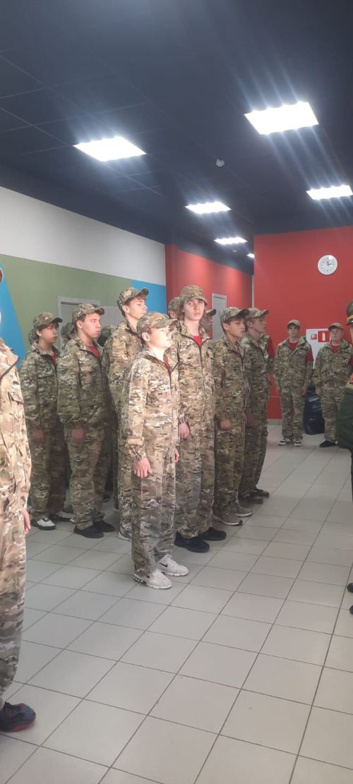 Около 40 учащихся из Агрызского района приняли участие в учебных военных сборах