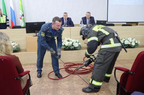 «Помнить, чтобы жить»: сотрудники экстренных служб Агрыза поделились шокирующими воспоминаниями с ДТП