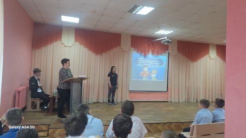 «У каждой истории своя дорога»: в агрызской гимназии прошла квиз-игра по ПДД