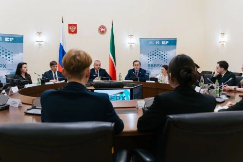 Старт карьеры в госслужбе: в РТ завершился 16-й сезон конкурса «Вверх!»