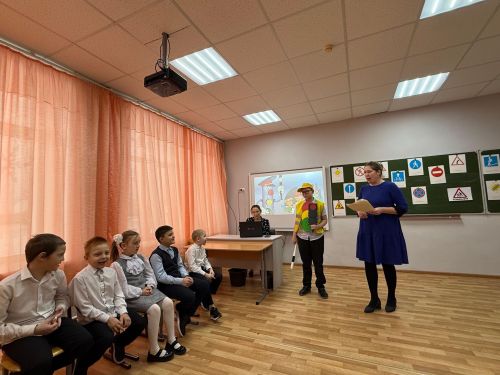 В Иж-Бобьинской школе первоклассники дали клятву юного пешехода