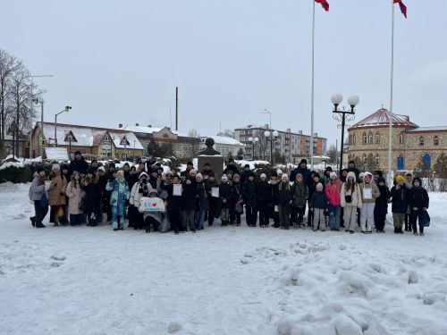 В школе №3 состоялась военно-патриотическая игра «Зарница»