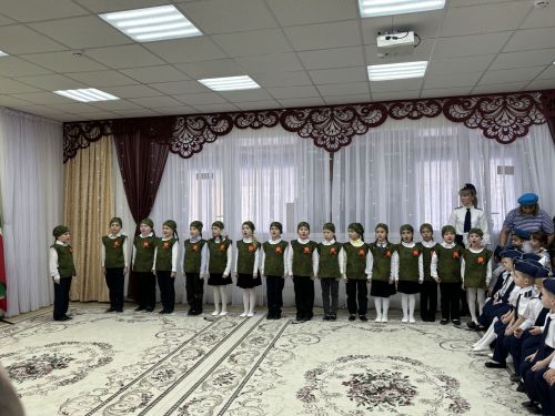 Среди воспитанников детского сада №1 прошел конкурс «Смотра строя и песни»