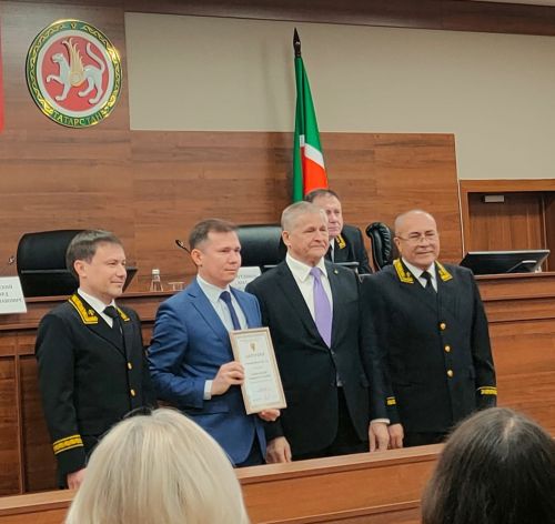 Помощник судьи из Агрыза признан одним из лучших в Татарстане