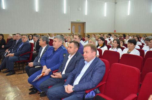 В Агрызской ЦРБ подвели итоги года и наградили лучших медиков
