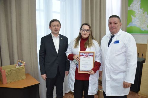 Медицинские работники Агрызского района отмечены за вклад в развитие здравоохранения