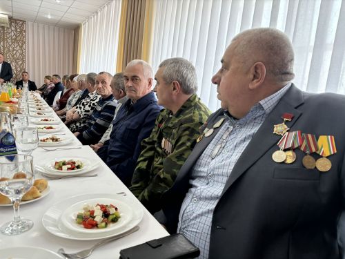 В Агрызе состоялась встреча с ветеранами, участниками СВО и семьями героев