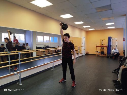 В Агрызе состоялись соревнования по гиревому спорту в честь Дня защитника Отечества
