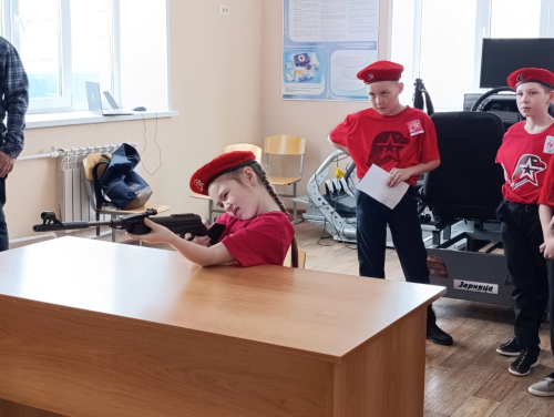 В «Радуге талантов» прошли юнармейские старты