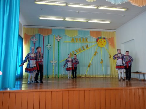 Ансамбль «Шундысиос» из Варклед-Бодьи выступил на фестивале «Лучик дружбы»