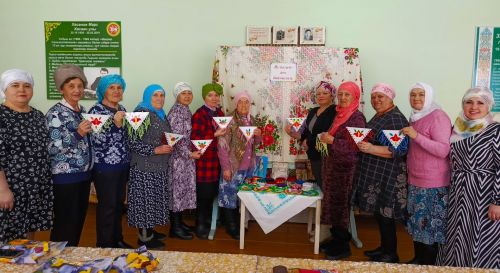 Тирсә мәдәният йортында Халыкара хатын-кызлар көне уңаеннан күркәм кичә узды