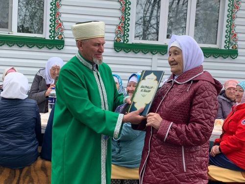 Кырынды авылы мәчетенә - 30 ел